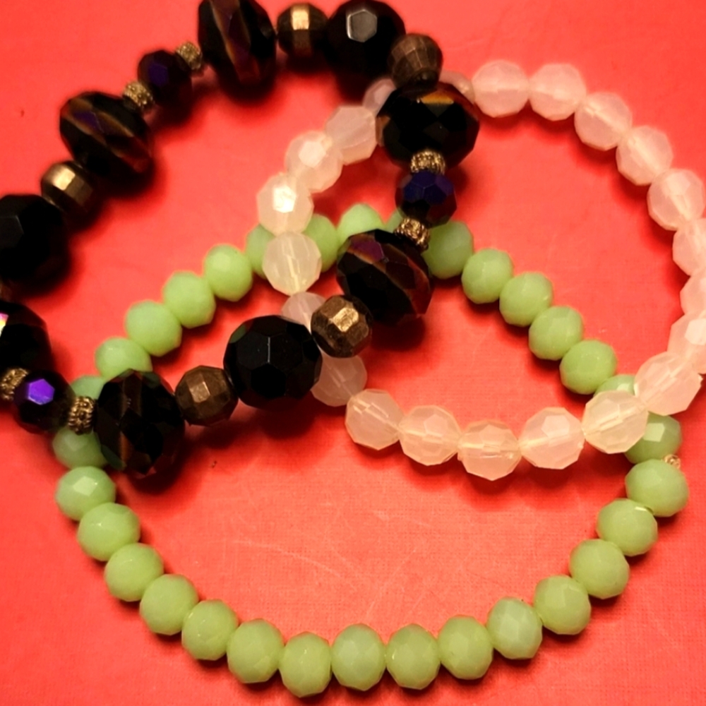 Vintage 3 Pieces Glass Stretch Bracelets